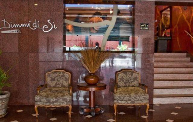 Hotel Maria Angola リマ エクステリア 写真